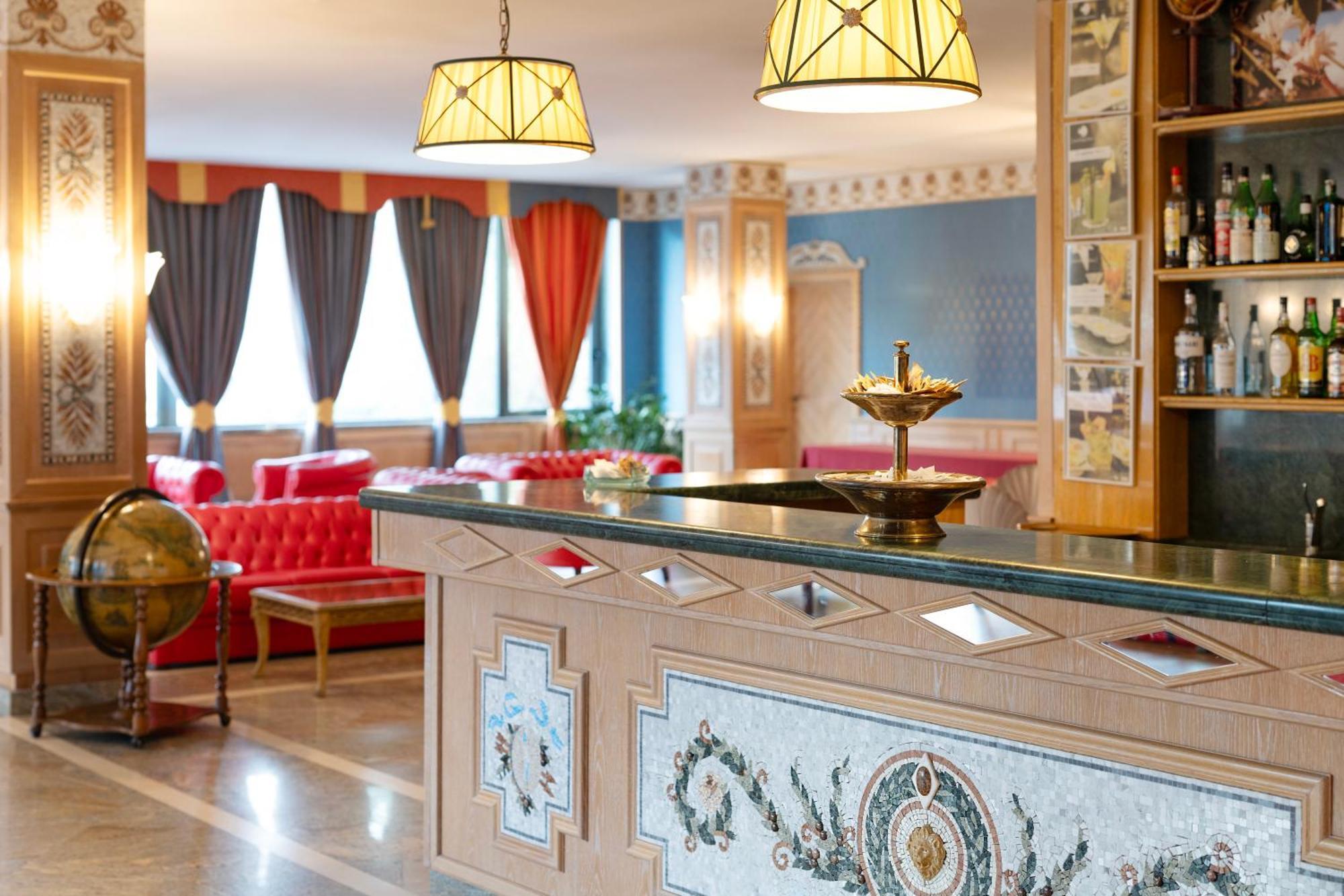 Hotel Promenade Montesilvano Marina Kültér fotó
